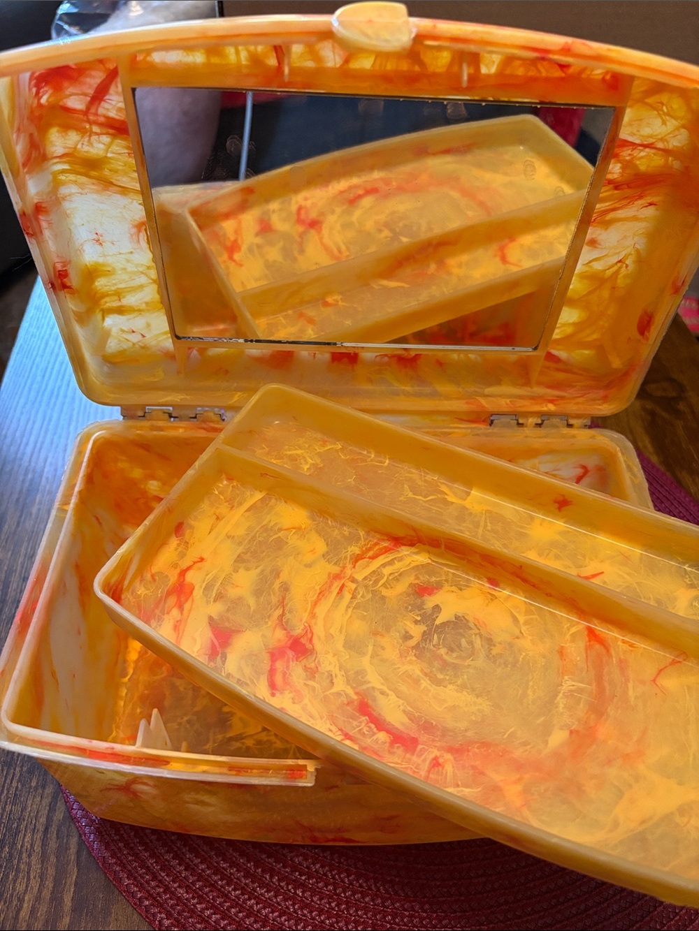 Vintage Marbled Yellow & Orange Vintage Caboodles Cosmetic Case w/ Tray